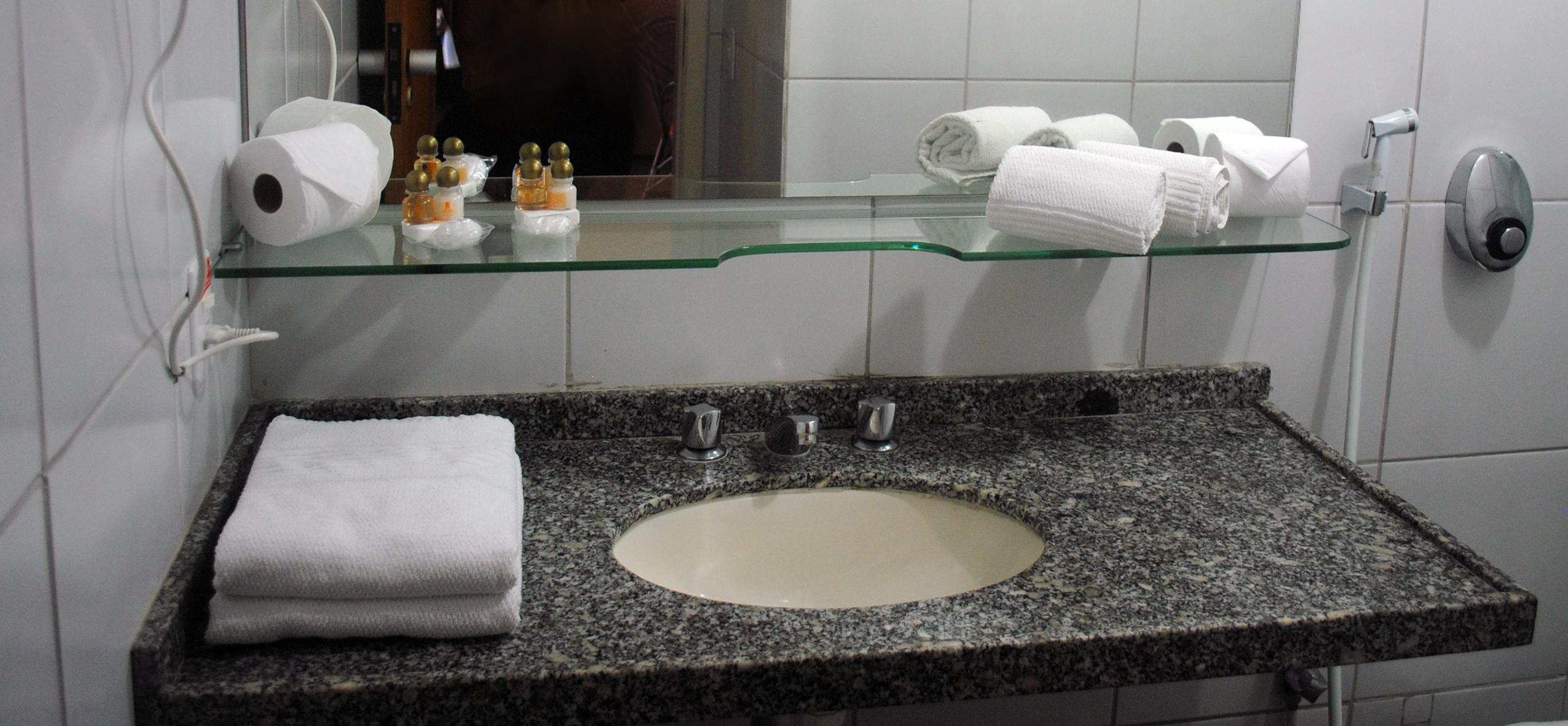 Iracema Flat 3*